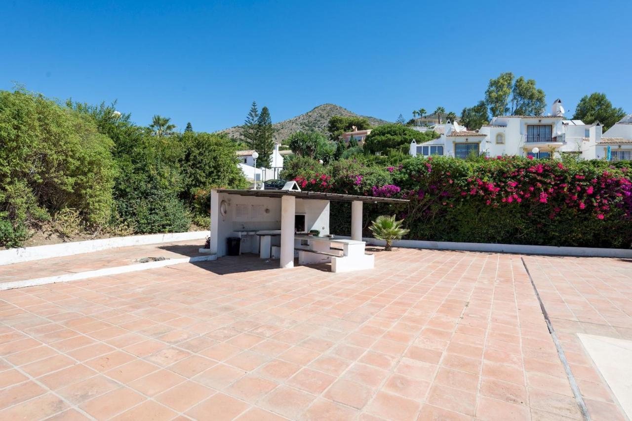 פואנגירולה Malagasuite House Pool מראה חיצוני תמונה